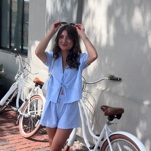 Meet your Posher, Hayley